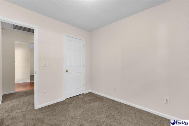 3821 Ashwood Ln., Florence, SC 29501