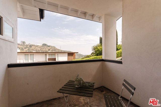 2339 Jupiter Drive, Los Angeles, CA 90046