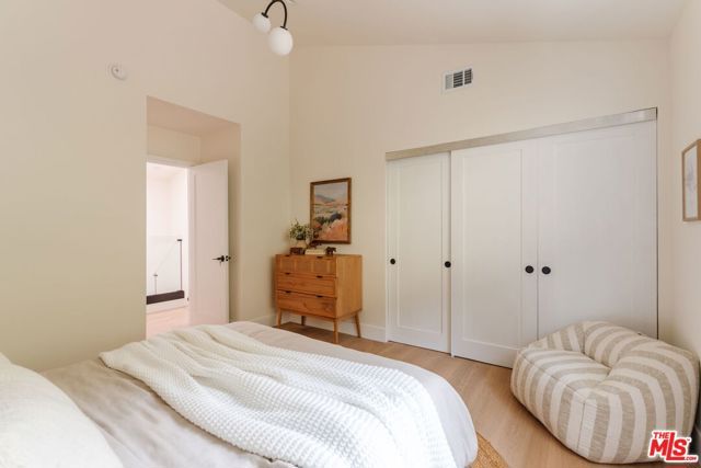 2339 Jupiter Drive, Los Angeles, CA 90046