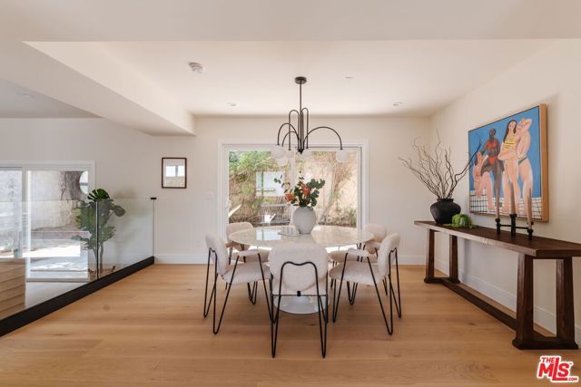 2339 Jupiter Drive, Los Angeles, CA 90046