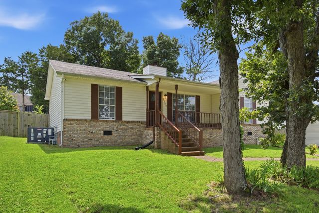 3205 Harbor Lndg, Antioch, TN 37013