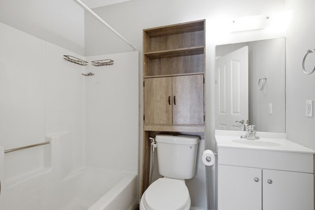 3205 Harbor Lndg, Antioch, TN 37013