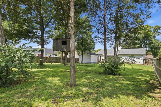 3205 Harbor Lndg, Antioch, TN 37013