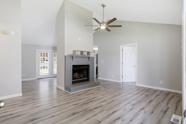 3205 Harbor Lndg, Antioch, TN 37013