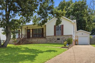 3205 Harbor Lndg, Antioch, TN 37013