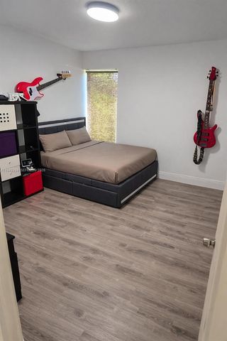 5812 NW 20th Ct, Margate, FL 33063