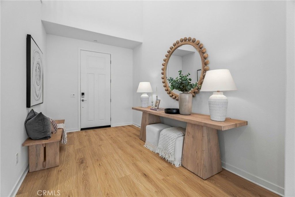28526 Sparrow, Saugus, CA 91350 — photo 4