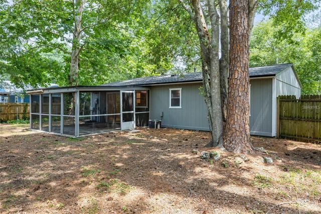 2705 NW 47TH PLACE, Gainesville, FL 32605