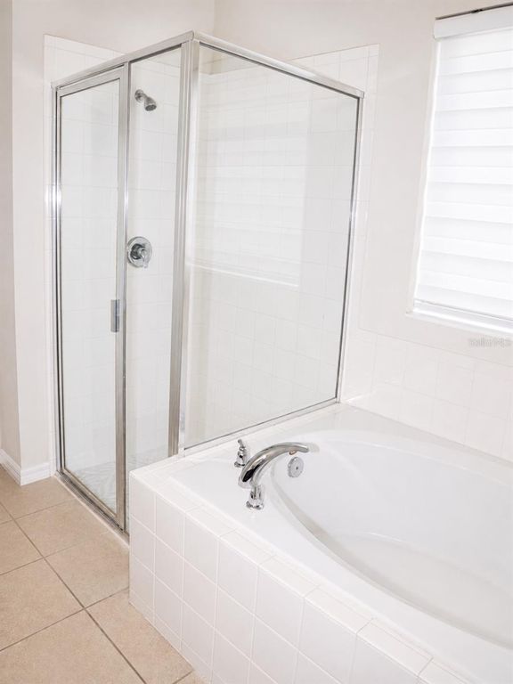 Image 25 of property listing at 2824 NOBLE CROW DRIVE, Kissimmee, FL 34744