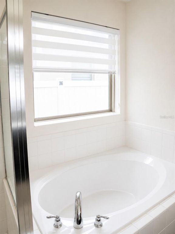 Image 26 of property listing at 2824 NOBLE CROW DRIVE, Kissimmee, FL 34744