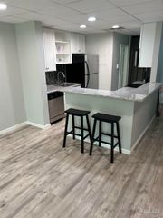 201 Pensacola Beach Rd C1, Gulf Breeze, FL 32561
