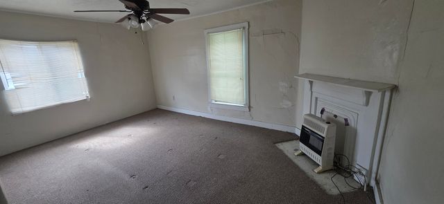 1418 3rd Avenue, Charleston, WV 25387