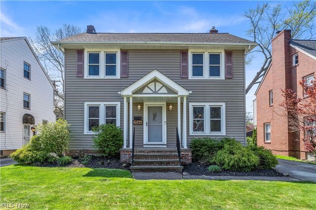 3566 Grosvenor Road, Cleveland Heights, OH 44118