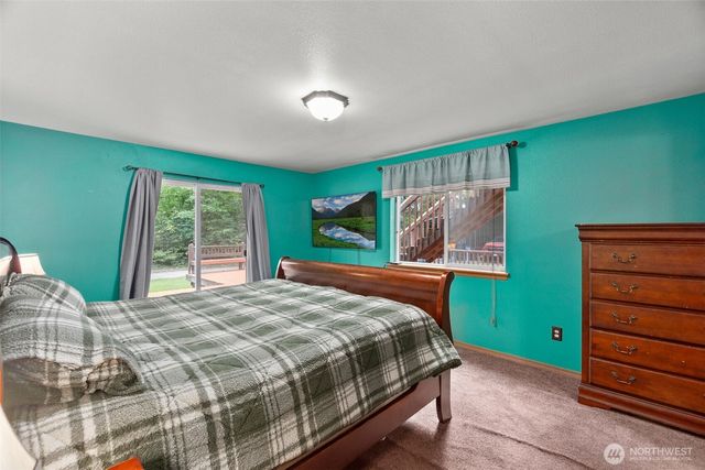 15405 Lindsay Road SE, Yelm, WA 98597