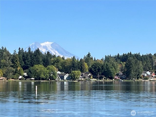 15405 Lindsay Road SE, Yelm, WA 98597