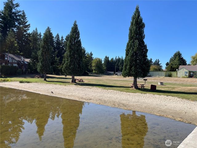 15405 Lindsay Road SE, Yelm, WA 98597