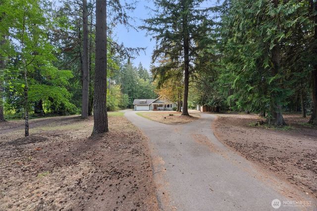 15405 Lindsay Road SE, Yelm, WA 98597