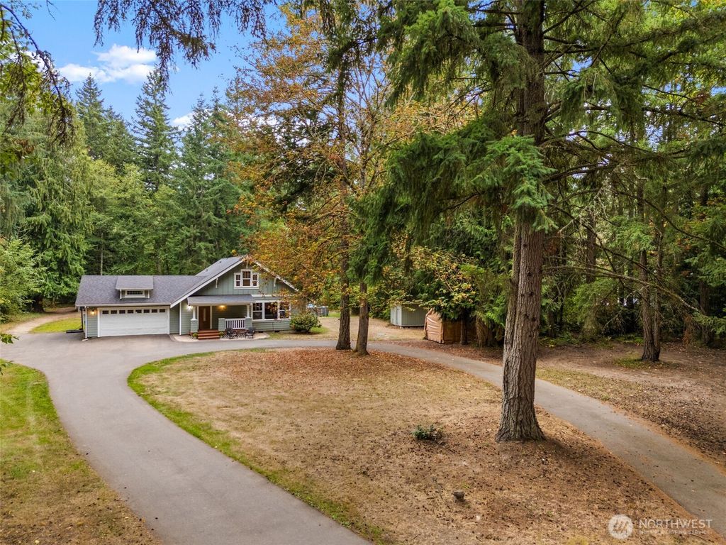 15405 Lindsay Road SE, Yelm, WA 98597