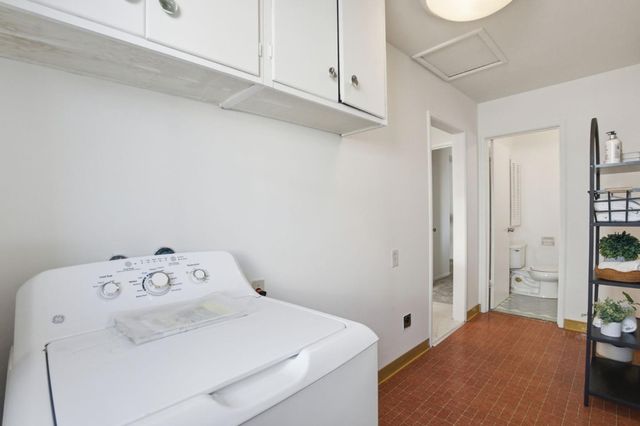 291 W 39th Avenue, San Mateo, CA 94403