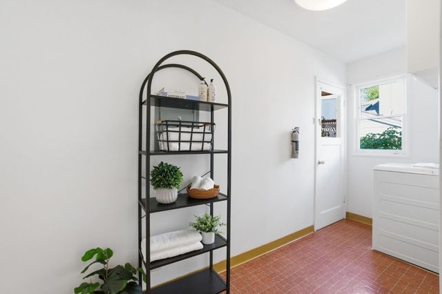 291 W 39th Avenue, San Mateo, CA 94403