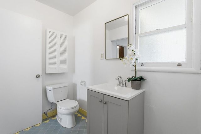 291 W 39th Avenue, San Mateo, CA 94403