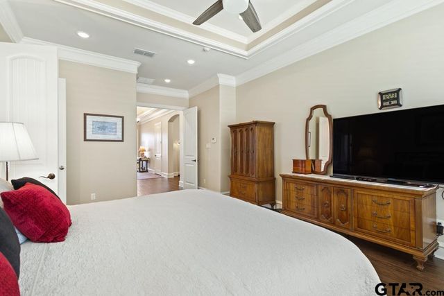 6923 Saint Anthony Drive, Tyler, TX 75703