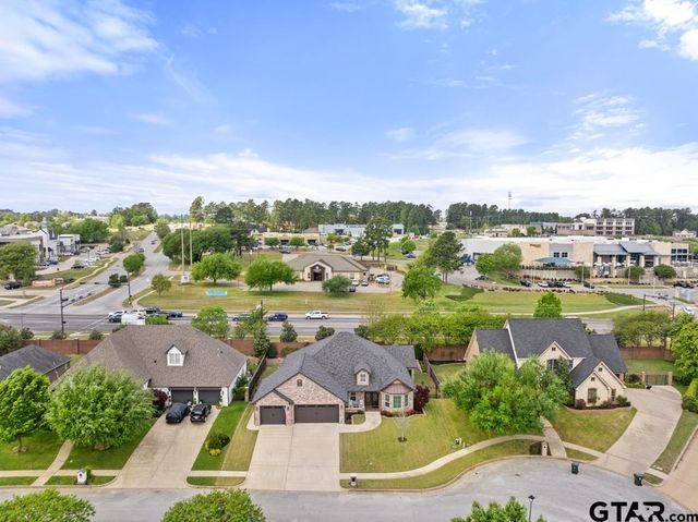 6923 Saint Anthony Drive, Tyler, TX 75703