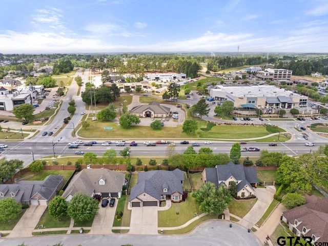 6923 Saint Anthony Drive, Tyler, TX 75703