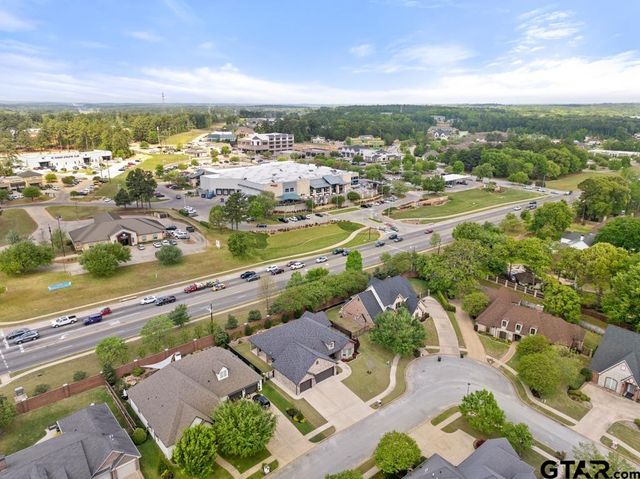 6923 Saint Anthony Drive, Tyler, TX 75703