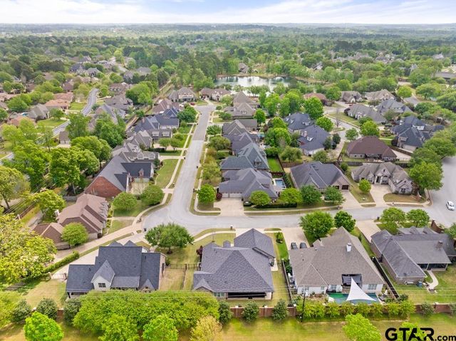 6923 Saint Anthony Drive, Tyler, TX 75703