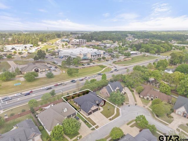 6923 Saint Anthony Drive, Tyler, TX 75703