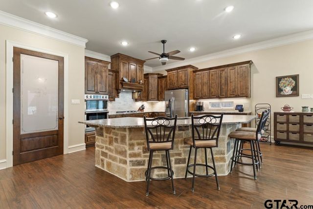 6923 Saint Anthony Drive, Tyler, TX 75703