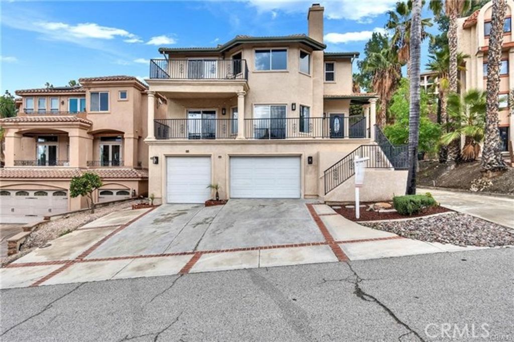 29641 Vacation Drive, Canyon Lake, CA 92587