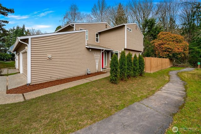 13324 NE 138th Pl, Kirkland, WA 98034