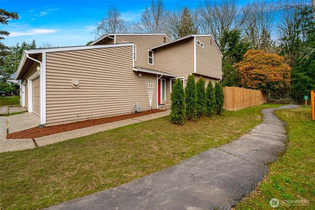 13324 NE 138th Pl, Kirkland, WA 98034