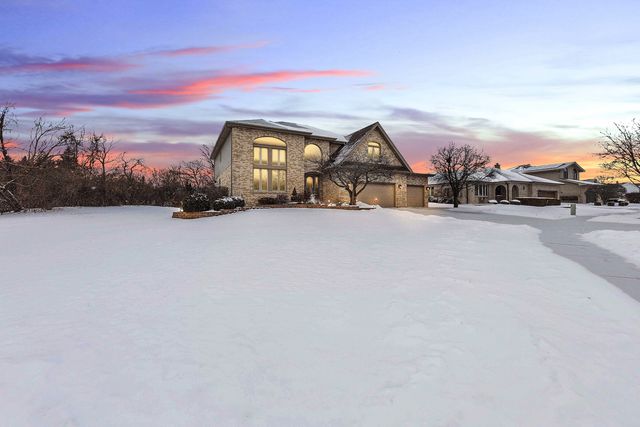 14170 Green Valley Drive, Orland Park, IL 60467