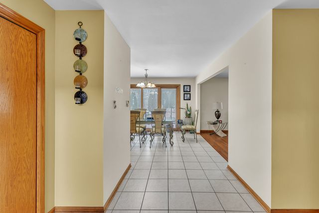 14170 Green Valley Drive, Orland Park, IL 60467