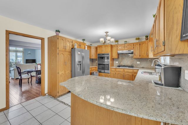 14170 Green Valley Drive, Orland Park, IL 60467