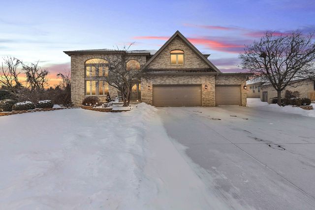 14170 Green Valley Drive, Orland Park, IL 60467