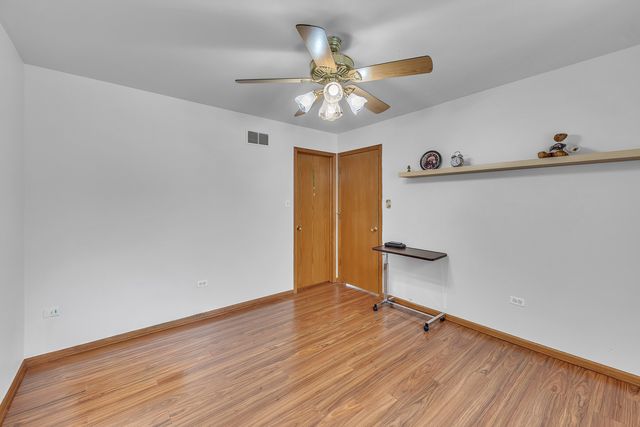 14170 Green Valley Drive, Orland Park, IL 60467