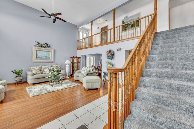 14170 Green Valley Drive, Orland Park, IL 60467