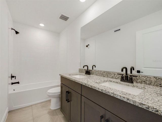 397 VENETO CIRCLE, Clermont, FL 34715