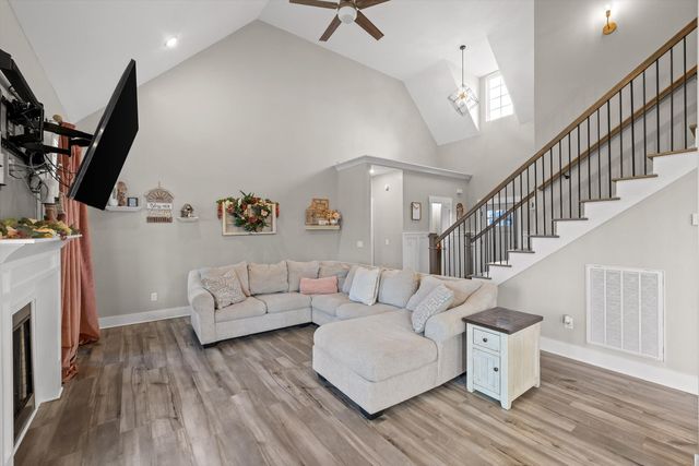 8112 Holly Crest Drive, Chattanooga, TN 37421