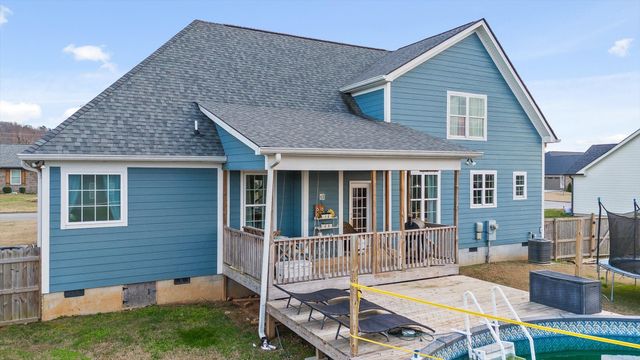 8112 Holly Crest Drive, Chattanooga, TN 37421