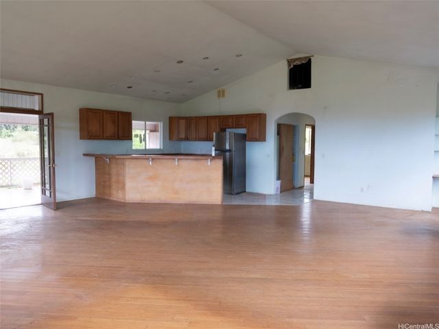 178 S Wilder Road, Hilo, HI 96720