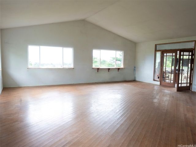 178 S Wilder Road, Hilo, HI 96720