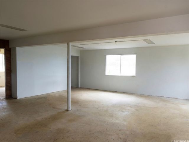 178 S Wilder Road, Hilo, HI 96720