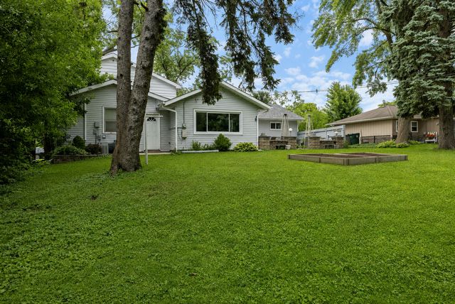 5524 S Bruner Street, Hinsdale, IL 60521
