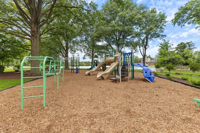 5524 S Bruner Street, Hinsdale, IL 60521