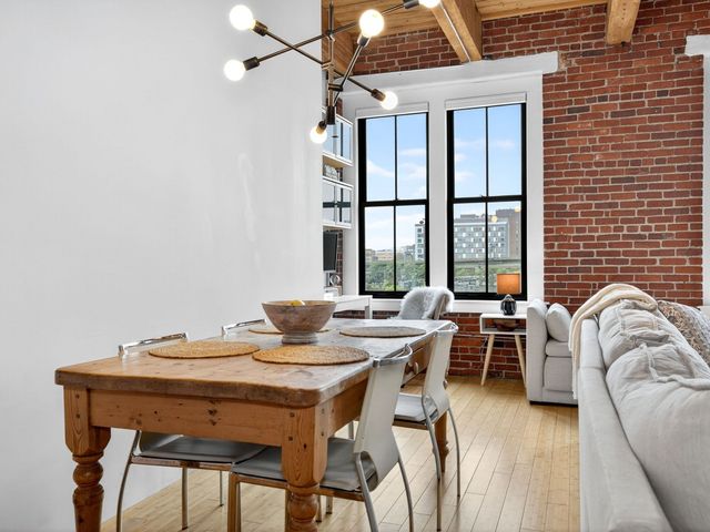 9 West Broadway 508, Boston, MA 02127